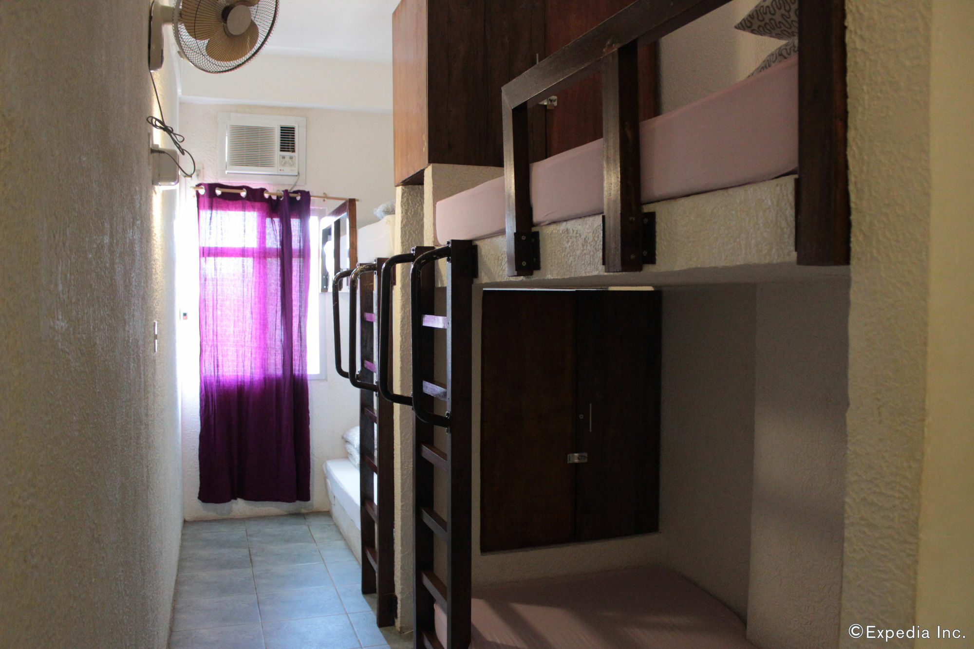 Sea Horse Guest House Coron Exterior photo