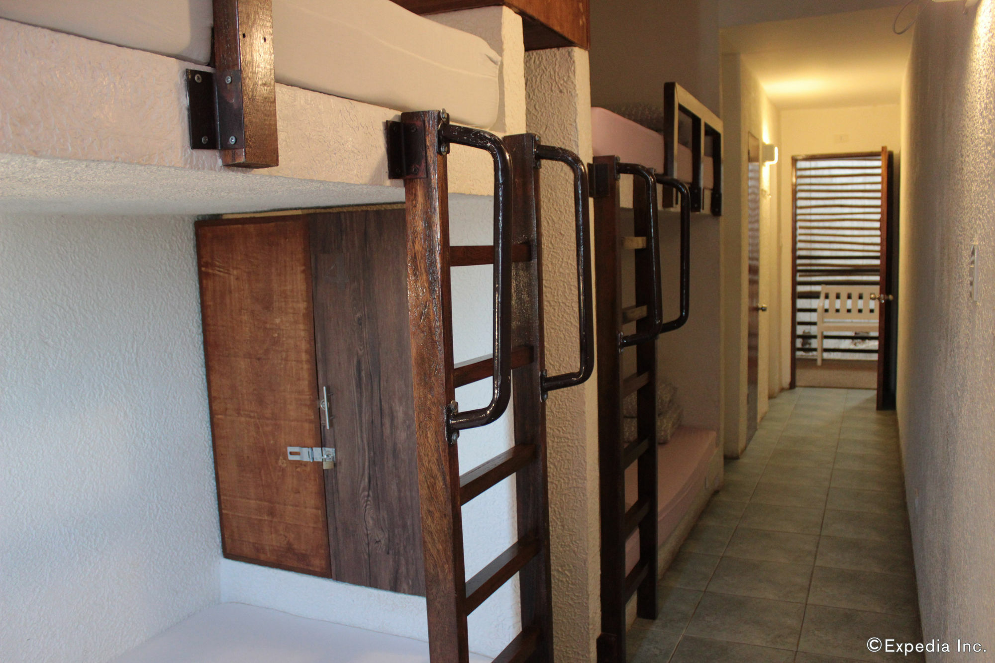 Sea Horse Guest House Coron Exterior photo